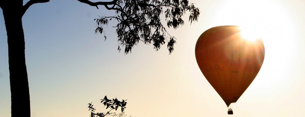 Take a Hot Air Balloon Ride with us in Carins Australia
