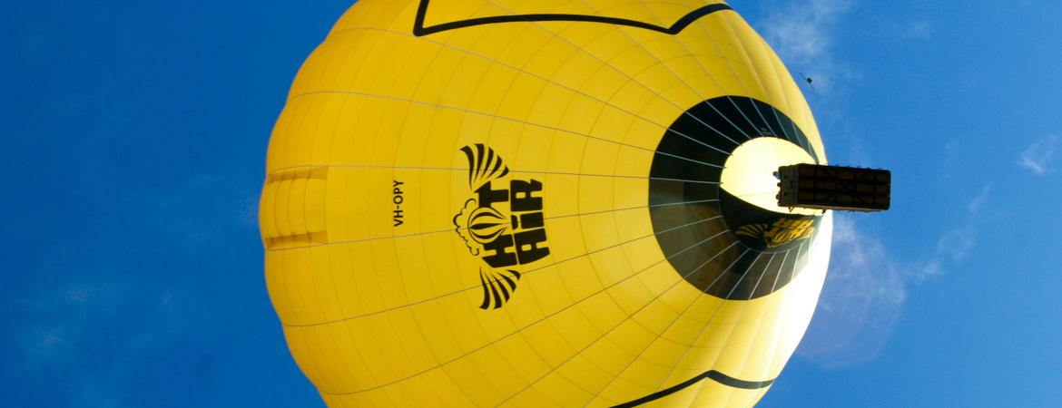 Experience Cairns Australia with Hot Air Balloon