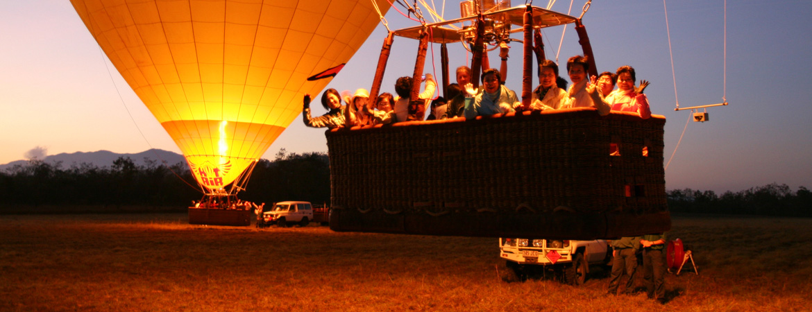 Enjoy Cairns Australia with Hot Air Balloon