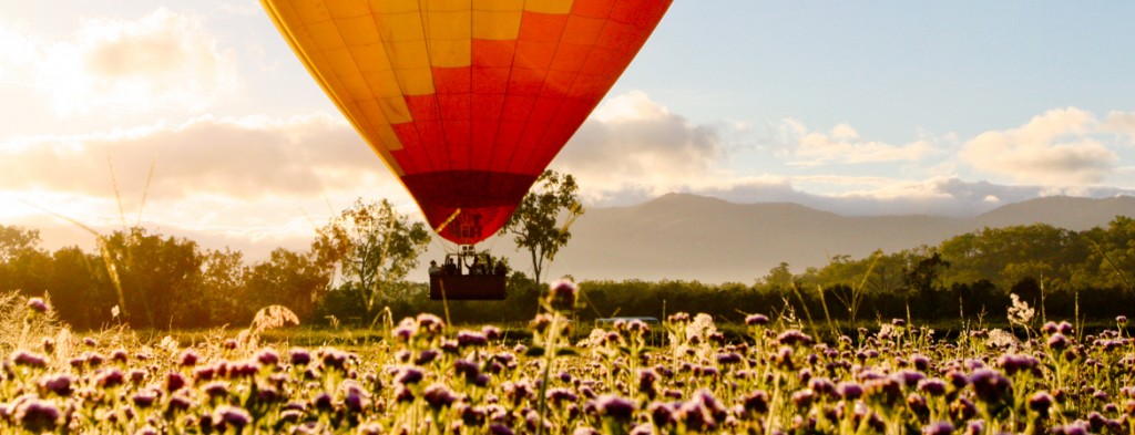 Hot-Air-Balloon-Scenic-Flight-and-transfers-Port-Douglas-luxury-rides